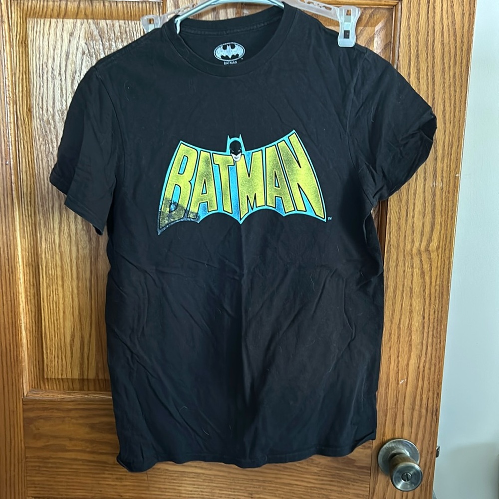 Batman t-shirt size small
